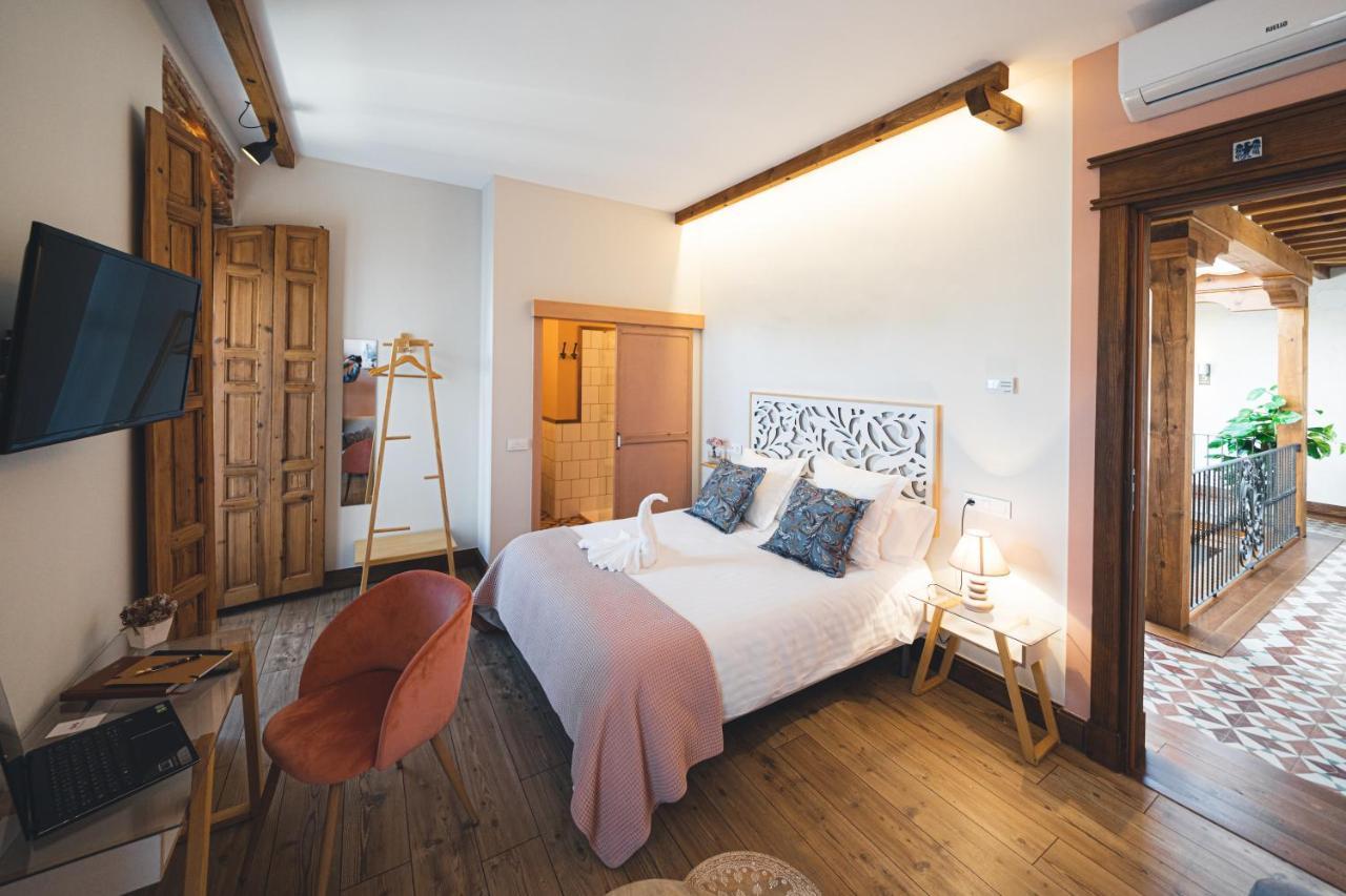 La Casa Del Medico Hosteria Rural Urda Екстер'єр фото